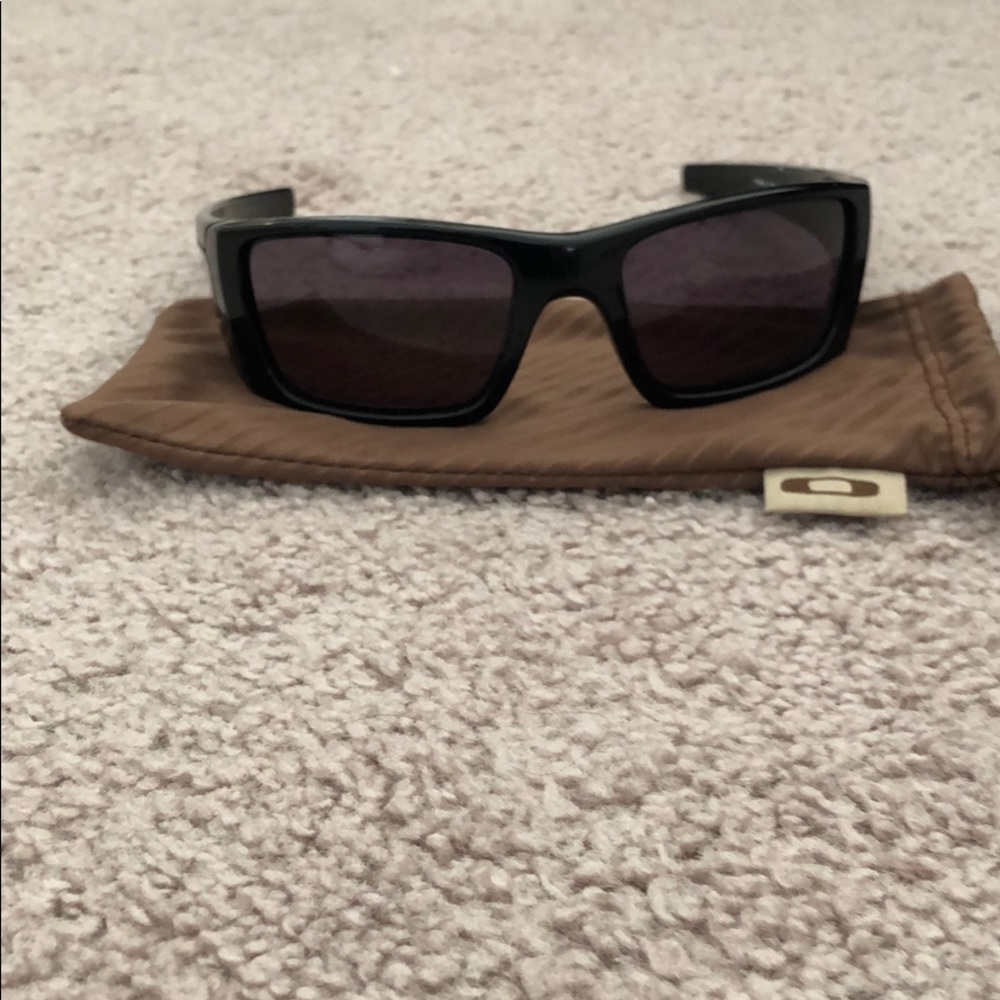 Oakley’s men  sun glasses